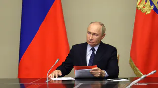 "Путин ждёт катастрофу": Михаил Хазин раскрыл тайный план президента