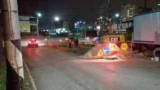 На Московском шоссе рухнул канализационный коллектор