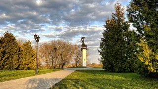 Работникам александровского завода вернули долг по зарплате в 2,2 миллиона рублей