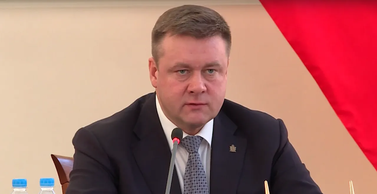 Любимов поручил защитить рязанцев от мошенников, выдающих себя за газовщиков
