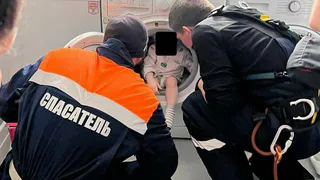 Двухлетний ребёнок застрял в стиральной машине — на помощь пришли спасатели