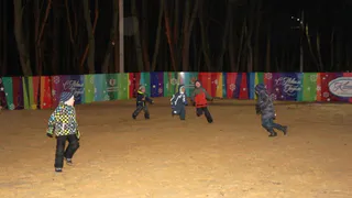 В рязанском Лесопарке зальют каток