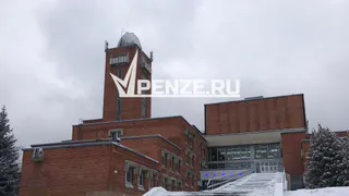 Остались лишь арматура и гравий: пензенцы просят починить лестницу, ведущую к Дому пионеров