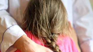 Беспредел: два наркомана изнасиловали 10-летнюю школьницу и ее мать