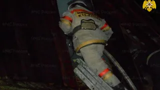 Пожар в нежилом здании на ул. Арсенальной