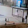 В Сыктывкаре подросток расстрелял остановку из пневматики  