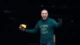 В Рязани пьяный хулиган разбил стекло автобуса