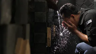 Мифы о холодной воде: реальное влияние на кожу лица