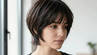 Стрижка из 90-х возвращается в моду: такую прическу носила сама принцесса Диана - сейчас она снова в тренде 