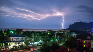 В Рязанской области 6 июля дождь, гроза и сильный ветер