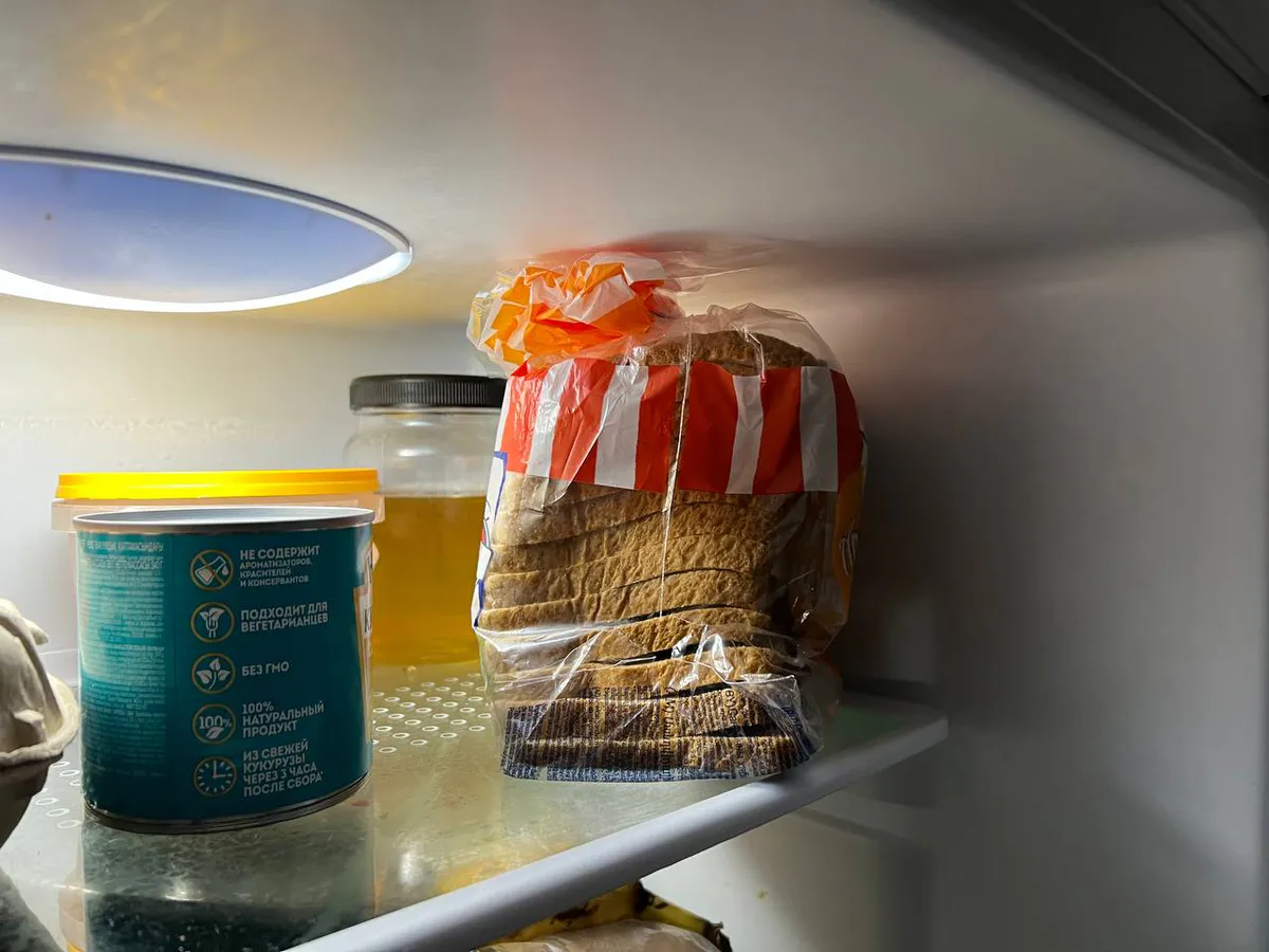 Почему нельзя хранить хлеб в холодильнике: ошибка, которую делают почти все