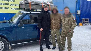 В Коми сотрудники СИЗО отремонтировали "Ниву" для роты и собрали гумпомощь