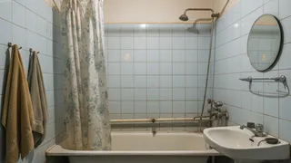 Никогда не поставлю в доме душевую кабинку - и вот почему. Мудрый мастер назвал главные минусы