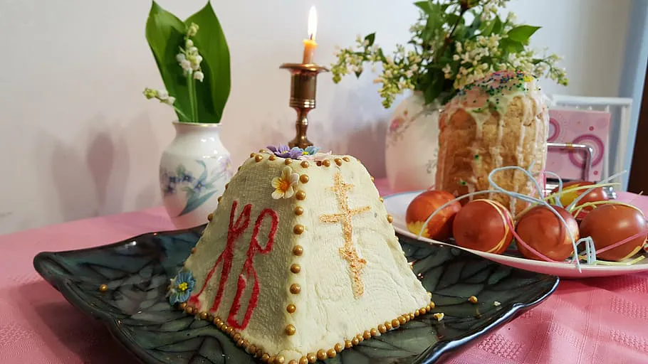 Легкая творожная пасха с желатином: простой и вкусный рецепт