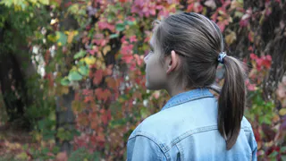 Клещи не переносят этот запах: стоит всего 45 рублей, а защищает в сто раз лучше магазинного спрея