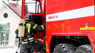 В Пензе вечером загорелось общежитие на улице Медицинской