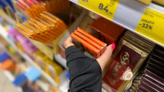 Пальмы - ноль, только какао: Роскачество назвало качественные бренды шоколада - смело покупайте для детей 