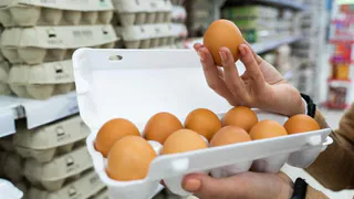 Власти решили взять рынок яиц в тиски