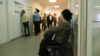 Разделение потоков: в поликлинике №2 пациентов с температурой принимают отдельно