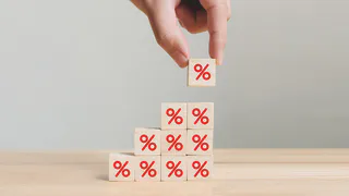 РСХБ повысил ставки по вкладу «Доходный» и продлил акцию по накопительным счетам