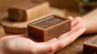 Смешиваю мыло с марганцовкой — и все проблемы решены: любимый лайфхак опытных хозяек