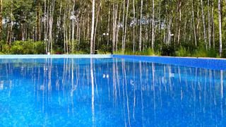 Новые термы: в экопарке "Поляны" теперь можно купаться круглый год