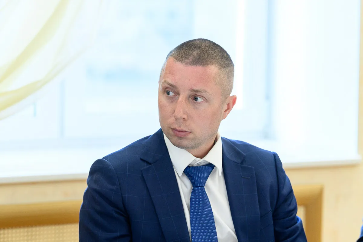 Зампред по инвестициям Антон Виноградов уходит из правительства Коми