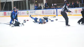 Рязанские хоккеисты получили почти 200 минут штрафного времени из-за массовой драки на матче