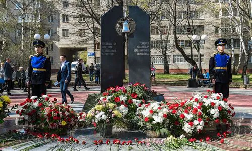 В Нижнекамске открыли памятник героям и жертвам радиационных катастроф