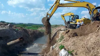 На "Дикой утке" снова появились экскаваторы