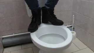 Давно пора: у рязанского кремля наконец открыли туалеты