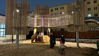 На рязанской ВДНХ открыли детскую площадку с канатной дорогой