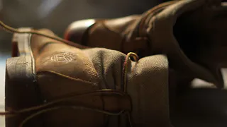 Эффективные методы борьбы с неприятным запахом в обуви: перекись водорода на страже свежести