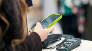 Как выбрать беспроводное зарядное устройство: советы эксперта