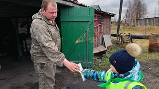 Юные «эколята» из Усинского округа провели акцию по раздельному сбору отходов