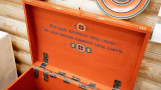 Старинный сундук "ожил" в руках мастеров из Коми получил вторую жизнь в юбилей Маршаковки