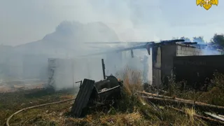 В Дятьковском районе сгорел гараж