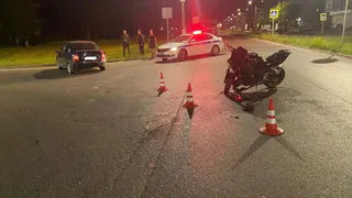 На улице Станкозаводской в Рязани в ДТП с Lada Kalina пострадал мотоциклист 