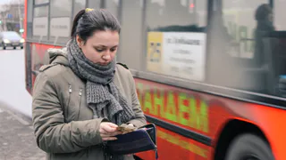 В январе зарплаты у рязанцев упали