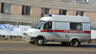 В машине скорой помощи рязанка замерзла и боялась выпасть из салона