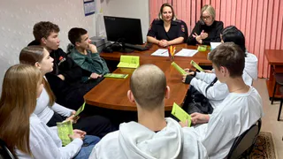 В Усинске подросткам напомнили о безопасности на дорогах зимой