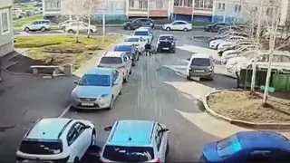 Во дворе на Мира сбили ребенка