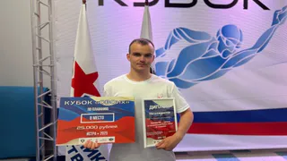 Ветеран из региона вошёл в топ-10 межрегионального турнира по плаванию в Подмосковье
