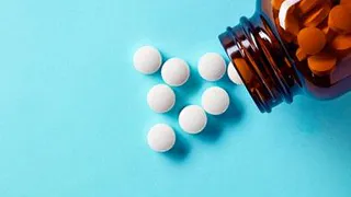 Медицинские госучреждения резко сократили расходы на лекарства