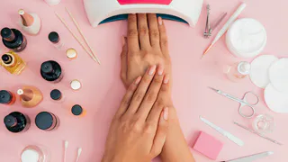 Только колхозницы делают такой маникюр: пять дизайнов, которые кричат о низком IQ женщины