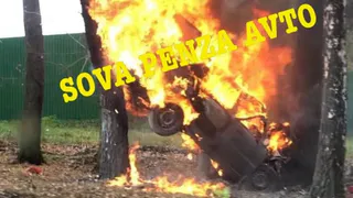 Появилось видео с места ДТП в Пензе, в котором заживо сгорел человек