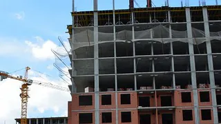 В Рязани строитель упал с восьмого этажа