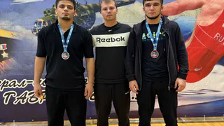 Воспитанники СШОР "Эжва" Сыктывкара вернулись с турнира по вольной борьбе с серебром и бронзой