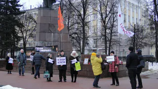 В Рязани прошел пикет памяти Бориса Немцова – фоторепортаж