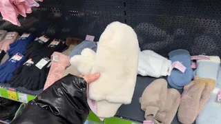 
Заглянула в Фикс Прайс за мелочью, а набрала целый пакет: суперские аксессуары на зиму - и для детей, и для взрослых